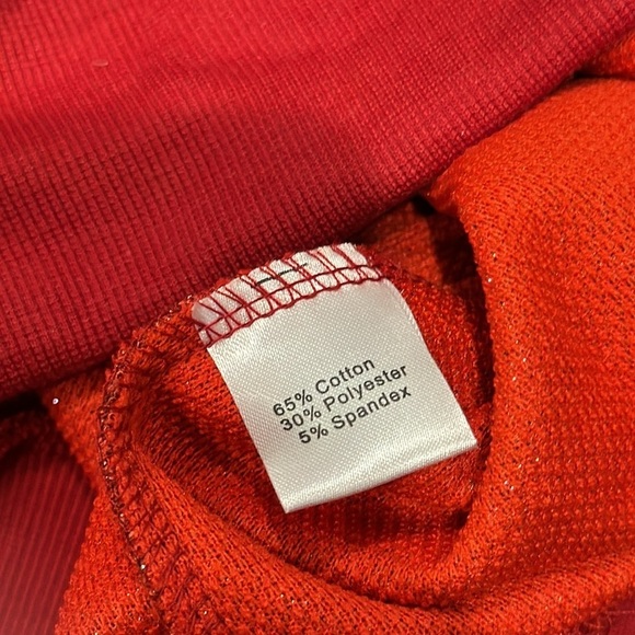 NWT Southern Grace Women’s Sweater Red and Silver Size Small - Picture 2 of 4